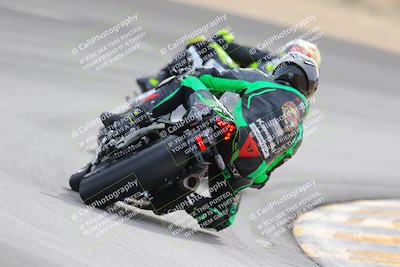 media/Dec-17-2022-SoCal Trackdays (Sat) [[224abd9271]]/Turn 10 Backside (120pm)/